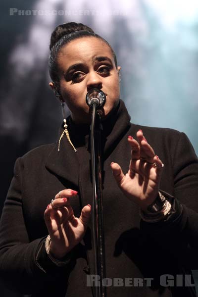 SEINABO SEY - 2014-11-13 - PARIS - La Cigale - 